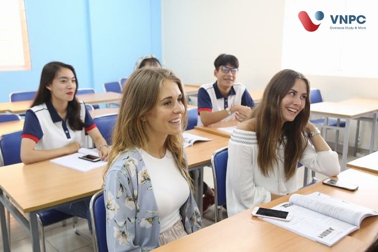 Đăng nhập King88 vina nhận +888K Anh ngành ngôn ngữ Anh